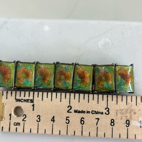 Enamel green and orange floral bracelet - Picture 2 of 2